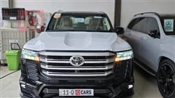 تويوتا لاندكروزر